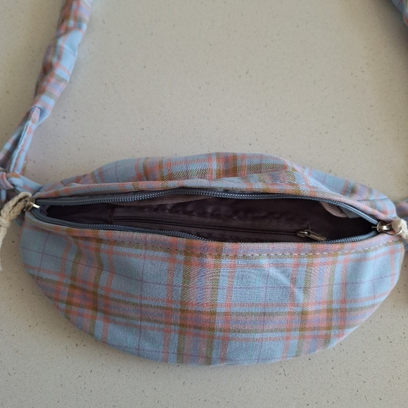 MIilk and Jelli, Plaid Blue and Pink Fanny/Shoulder bag, Inside Pocked - Picture 3 of 5